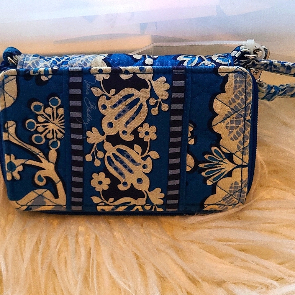 2/$12 Vera Bradley wristlet wallet